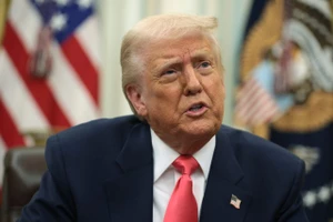 Ông Trump gửi thư ​​cho lãnh đạo Iran, kêu gọi đàm phán thỏa thuận hạt nhân