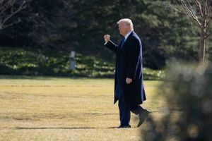 Bác sĩ công bố kết quả kiểm tra sức khoẻ của ông Trump