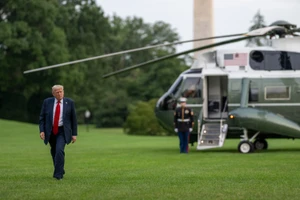 Nhà Trắng ra thông báo về tình trạng sức khoẻ của Tổng thống Trump