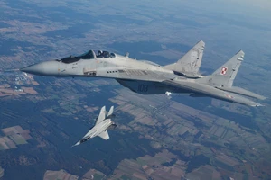 NATO điều tiêm kích khi có tin UAV Nga vào không phận Ba Lan