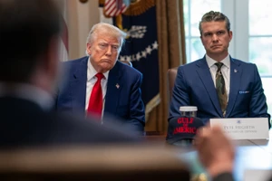 Biết gì về cuộc họp bất thường giữa Tổng thống Trump với hàng trăm tướng lĩnh Mỹ?