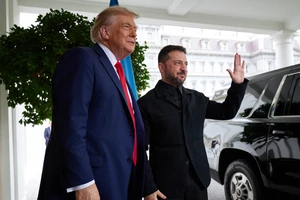 Ông Zelensky và ông Trump liên tục điện đàm, nóng chuyện tên lửa Tomahawk