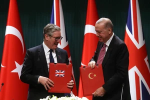 Thổ Nhĩ Kỳ, Anh ký thỏa thuận bước ngoặt về máy bay chiến đấu Eurofighter Typhoon