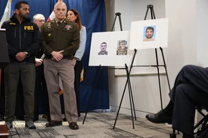 Nghi phạm bắn 2 lính Vệ binh Quốc gia gần Nhà Trắng từng làm việc với CIA