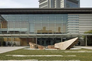 Nga, Mỹ và Trung Quốc bình luận việc quan chức Nhật gợi ý sở hữu vũ khí hạt nhân