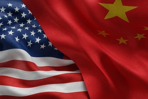 Trung Quốc đáp trả việc Mỹ trừng phạt 5 công ty của mình bị cáo buộc mua dầu Iran