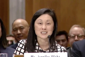 Chân dung bà Jennifer Wicks McNamara - người vừa được Thượng viện Mỹ phê chuẩn làm nữ đại sứ đầu tiên tại Việt Nam