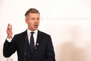 Tân Thủ tướng Hungary đảo ngược quyết định rút khỏi ICC
