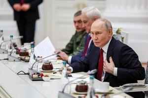 Ông Putin: Nga đơn độc chống lại toàn bộ phương Tây