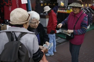 Dân số Nhật giảm ở mức kỷ lục