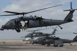 Trực thăng quân đội Mỹ rơi ở Anh, 4 người thiệt mạng