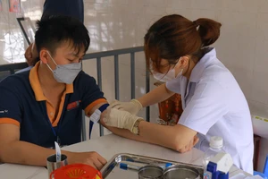 HIV/AIDS có thể chữa khỏi hoàn toàn?