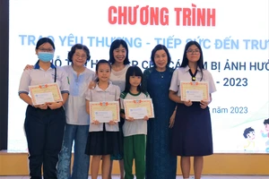 Nữ sinh mồ côi do COVID-19 muốn làm công tác xã hội để trả ơn đời