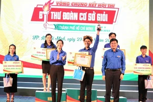 Bí thư Đoàn phường 8, Quận Đoàn 10 đoạt giải Bí thư Đoàn cơ sở giỏi TP.HCM