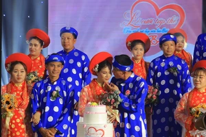 Hạnh phúc đong đầy của 82 cặp đôi tại Lễ cưới tập thể 