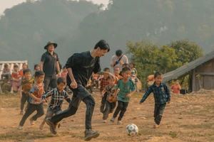 Ca sĩ Đen Vâu: Viết nhạc để đóng góp cho xã hội