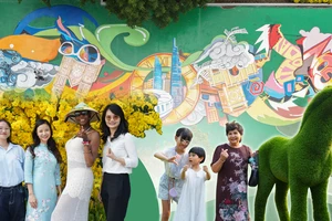 Đất trống Phan Đình Phùng ‘về đích’ thành vườn hoa, công viên xanh