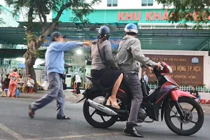 Cò phòng khám tư nhân: Cần sớm chung tay đẩy lùi!