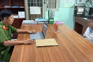 Báo tin giả bị cướp để che giấu nợ nần, đối diện mức án nào?