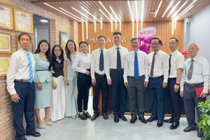 Đoàn công tác Sở Tư pháp Khu tự trị dân tộc Choang thăm và làm việc tại TP.HCM