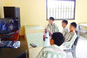 Đề xuất cho phạm nhân được gọi video: Gia đình có thể trở thành động lực cải tạo