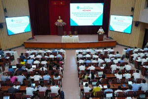 BHXH Việt Nam tập huấn về quản lý sổ BHXH, thẻ BHYT điện tử