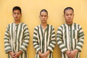 Đi dự sinh nhật, 'đánh nhầm' người trong quán bia