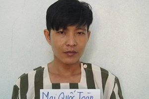 Giết người tình rồi gọi điện báo tin nạn nhân 'đang ốm nặng'