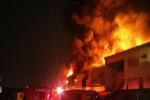 Cháy lớn tại Công ty Suzuki Việt Nam trong đêm