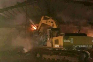 Hàng trăm cảnh sát dập đám cháy ở Đồng Nai