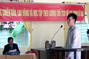 Bị đâm chết vì đang nói chuyện mà nhắc nợ nần