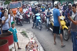 Tài xế lại gây náo trạm thu phí tuyến tránh Biên Hòa