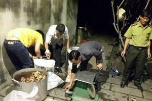 Nổ súng bắt nhóm nấu cao hổ trong lò mổ heo ở Đồng Nai