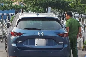 Lại xảy ra đập kính ô tô trộm hàng tỉ đồng ở Bình Dương