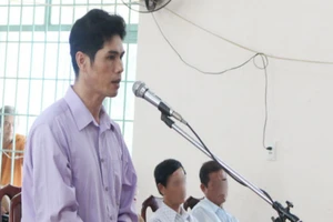 Giết người yêu rồi mua thuốc ngủ uống tự vẫn vì đòi chia tay