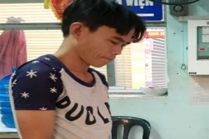 Đồng Nai: Vào bệnh viện trộm tiền để cá độ bóng đá