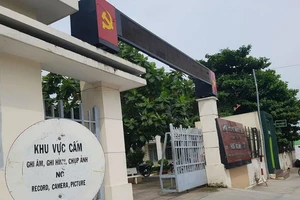 Bình Dương: Đã tháo bỏ biển cấm chụp ảnh tại trụ sở xã, phường