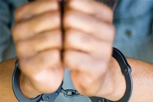 Nhậu xong thách thức đánh nhau, 1 người tử vong