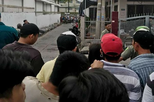 Nổ lớn tung mái nhà ở Đồng Nai, 1 người chết tại chỗ