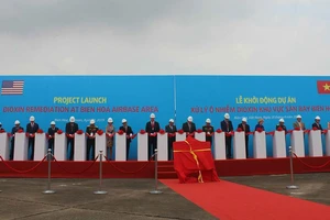 Bắt đầu xử lý điểm nóng ô nhiễm dioxin lớn nhất tại Việt Nam