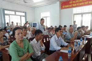 Cử tri hỏi về xử lý bà Mỹ Thanh và vụ giang hồ vây xe công an