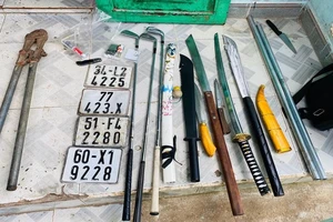 Triệt phá 'chợ' ma túy ở nghĩa địa tổ chức theo kiểu 'ma trận'