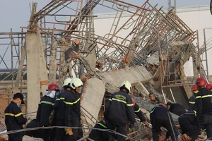 Sập tường 10 người chết ở Đồng Nai: Khởi tố giám đốc công ty