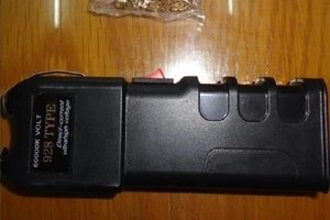 Đồng Nai: Dùng roi điện tấn công nữ chủ quán cà phê để cướp