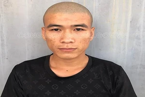 Bé gái 13 tuổi bị bạn trai quen trên facebook hiếp dâm