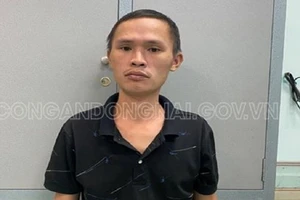 Lợi dụng hàng xóm chết để trộm cắp tài sản