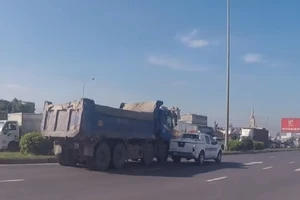 Tài xế xe ben tông xe CSGT Đồng Nai rồi bỏ chạy khai gì?