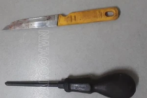 Đâm chết em trai trong ngày giỗ ông vì 300.000 đồng