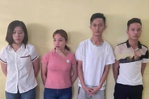 Tìm việc trên mạng, 2 thiếu nữ bị bán rao bán qua 6 người 