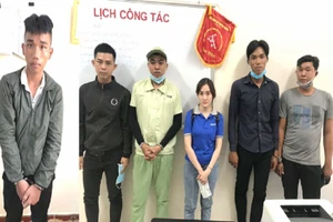 Gọi người đánh quản lý vì mâu thuẫn trong xếp loại thi đua